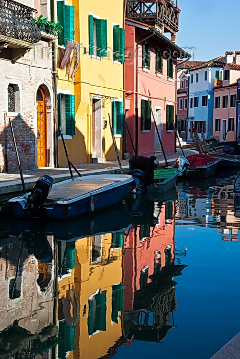 italy504: Burano, Colourful Painted Houses, Reflections, Venice - photo by A.Beaton - (c) Travel-Images.com - Stock Photography agency - Image Bank