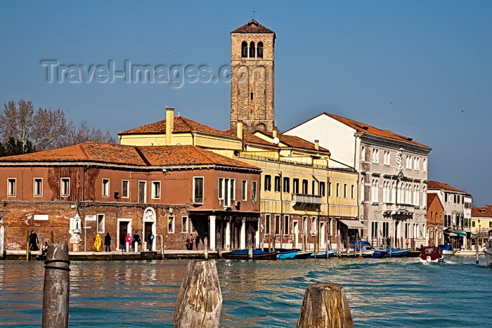 italy510: Venice, Italy: Murano - photo by A.Beaton - (c) Travel-Images.com - Stock Photography agency - Image Bank
