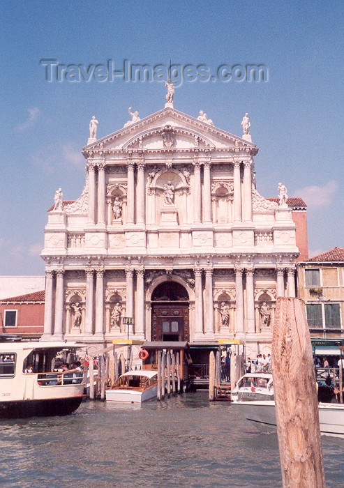 italy61: Venice / Venezia (Venetia / Veneto) / VCE : Chiesa de Santa Maria del Giglio - San Marco (photo by Miguel Torres) - (c) Travel-Images.com - Stock Photography agency - Image Bank