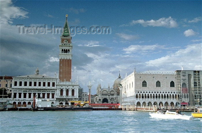 italy92: Italy - Venice / Venezia (Venetia / Veneto) / VCE : Venice: Biblioteca Marciana / Palazzo dela Zecca and Palazzo Ducal - Venice and its Lagoon - Unesco world heritage site (photo by J.Kaman) - (c) Travel-Images.com - Stock Photography agency - Image Bank