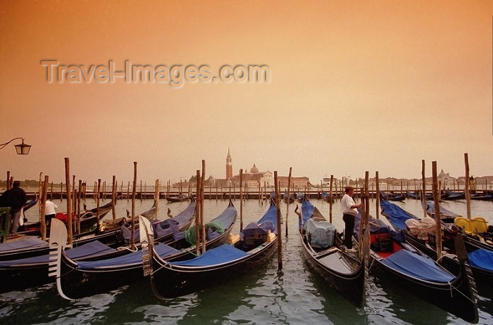 italy96: Italy - Venice / Venezia (Venetia / Veneto) / VCE : gondolas on Riva di Schiavoni - looking at San Giorgio Maggiore island (photo by J.Kaman) - (c) Travel-Images.com - Stock Photography agency - Image Bank