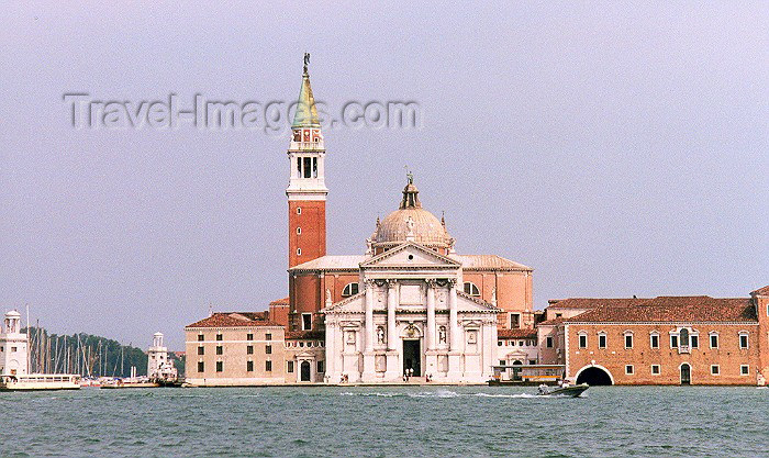 italy98: Italy - Venice / Venezia (Venetia / Veneto) / VCE : isola di San Giorgio Maggiore / S. Giorgio Maggiore island (photo by M.Torres) - (c) Travel-Images.com - Stock Photography agency - Image Bank