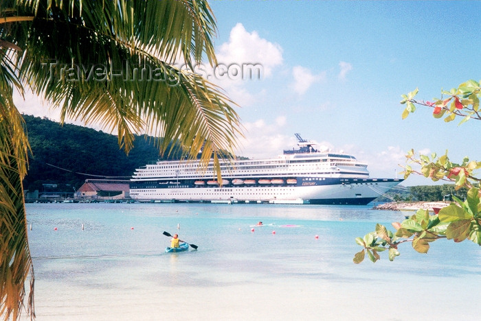 jamaica3: Jamaica - Ocho Rios: Cruise Harbour - Century (photo by Miguel Torres) - (c) Travel-Images.com - Stock Photography agency - Image Bank