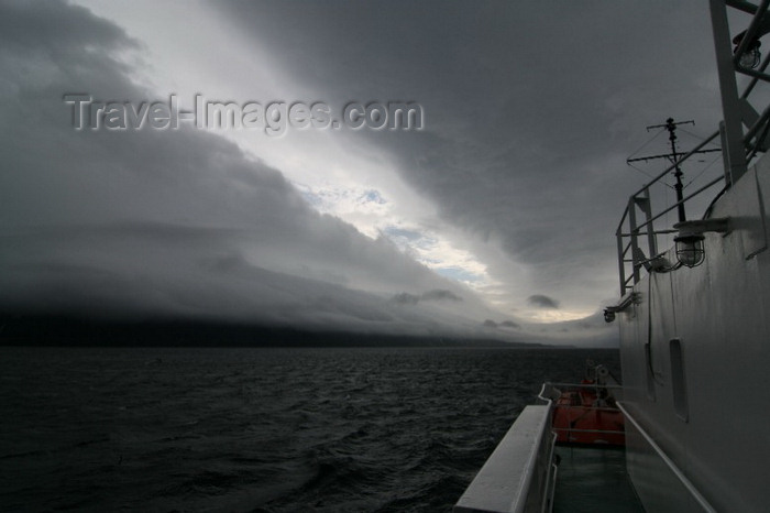 jan-mayen5: Jan Mayen island: coast seen from a ship - photo by R.Behlke - (c) Travel-Images.com - Stock Photography agency - Image Bank