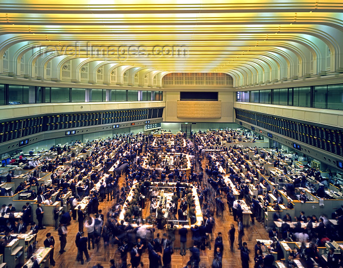 japan5: Tokyo, Japan: TSE - Tokyo Stock Exchange - interior - brokers at work - photo by A.Bartel - (c) Travel-Images.com - Stock Photography agency - Image Bank