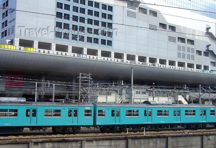 japan56: Japan - Honshu island: Kyoto: train at the central station - photo by G.Frysinger - (c) Travel-Images.com - Stock Photography agency - Image Bank