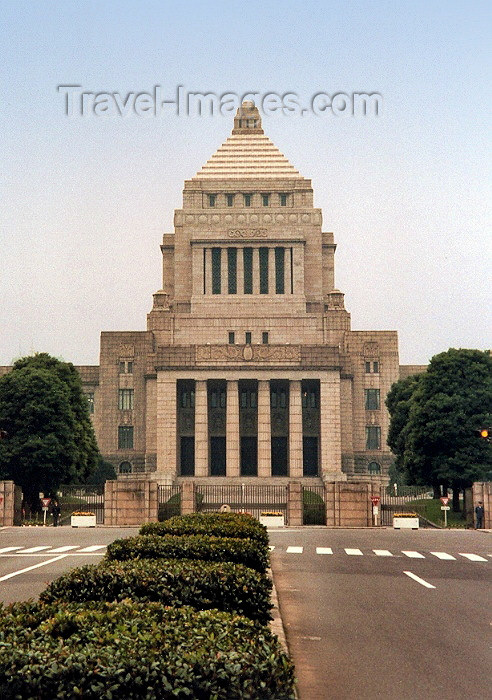 japan6: Japan - Tokyo: Parliament - Diet - photo by M.Torres - (c) Travel-Images.com - Stock Photography agency - Image Bank