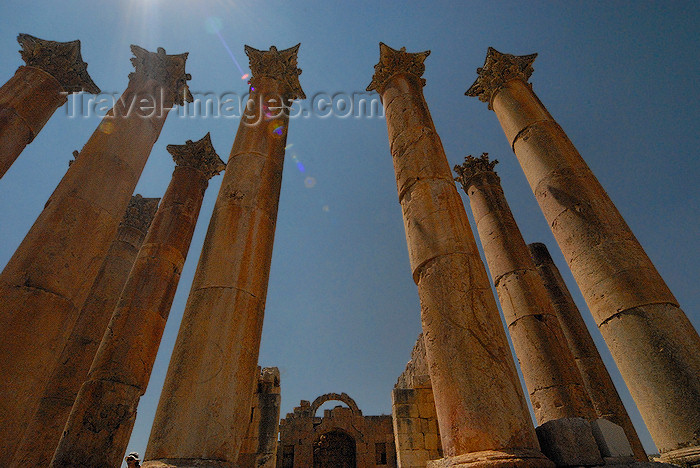 jordan183: Jerash - Jordan: Temple of Artemis - Roman city of Gerasa - photo by M.Torres - (c) Travel-Images.com - Stock Photography agency - Image Bank