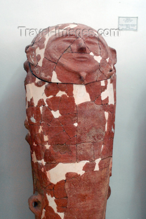 jordan236: Amman - Jordan: Jordan Archaeological Museum - Iron-Age anthropomorphic pottery sarcophagus - cocoon-like design - citadel - photo by M.Torres - (c) Travel-Images.com - Stock Photography agency - Image Bank