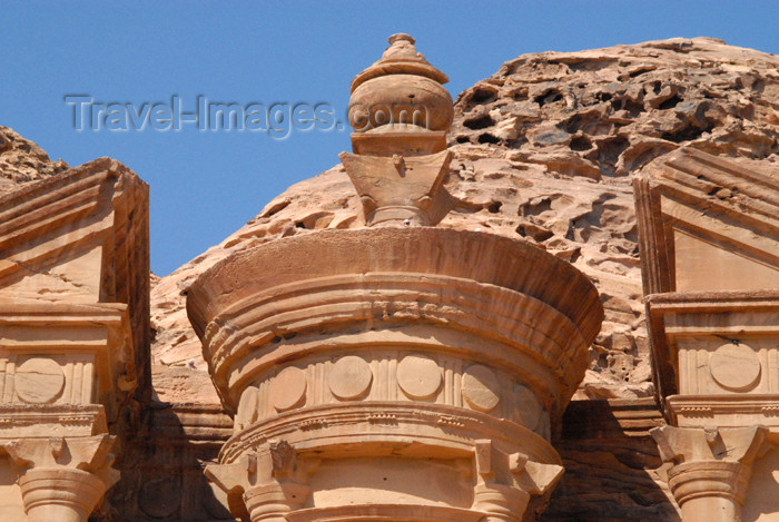 jordan249: Jordan - Petra: Ad Deir - the Monastery - the tholos surmounted by a distinctive urn-shaped finial, rests between two half-pediments - UNESCO world heritage site - photo by M.Torres - (c) Travel-Images.com - Stock Photography agency - Image Bank