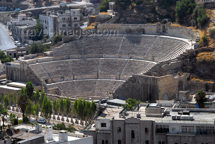 jordan29: Amman - Jordan: Roman theatre seen from Qala hill - Jabal al-Qal'a - photo by M.Torres - (c) Travel-Images.com - Stock Photography agency - Image Bank