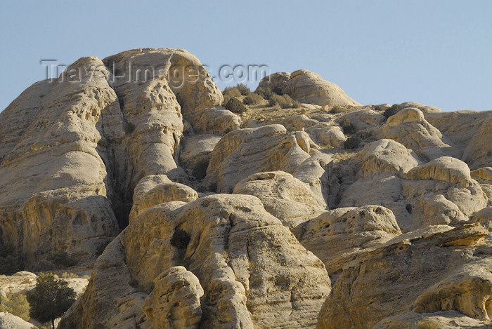 jordan293: Jordan - Petra:  Bab-as-Siq - erosion - photo by M.Torres - (c) Travel-Images.com - Stock Photography agency - Image Bank