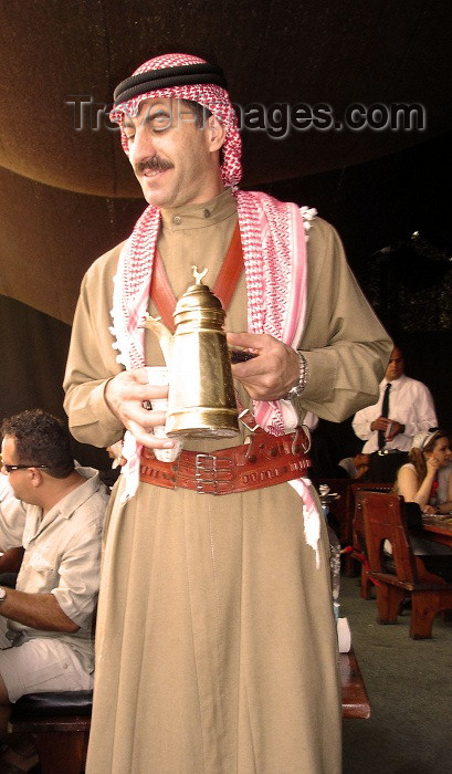 jordan60: Jordan - Amman / AMM /ADJ: bedouin serving coffee - photo by I.Dnieprowsky - (c) Travel-Images.com - Stock Photography agency - Image Bank