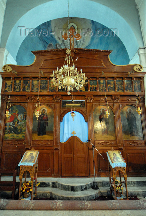 jordan87: Madaba - Jordan: iconostasis / templon - Greek Orthodox Church of St. George - photo by M.Torres - (c) Travel-Images.com - Stock Photography agency - Image Bank