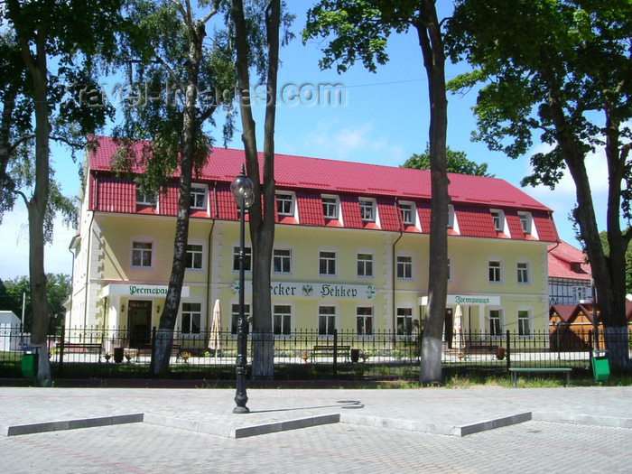 kaliningrad5: Kaliningrad / Königsberg, Russia: Bekker restaurant on Sovetskaya Street / Bekker Restaurant - Sovetskaya Straße - photo by P.Alanko - (c) Travel-Images.com - Stock Photography agency - Image Bank