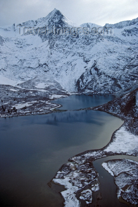 kazakhstan13: East Kazakhstan oblys: lake and mountains from the air - photo by V.Sidoropolev - (c) Travel-Images.com - Stock Photography agency - Image Bank