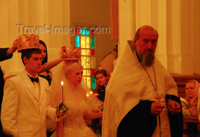 kazakhstan242: Kazakhstan, Almaty:  Holy Ascension Russian Orthodox Cathedral - wedding - the priest - photo by M.Torres - (c) Travel-Images.com - Stock Photography agency - Image Bank