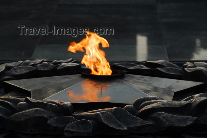 kazakhstan291: Kazakhstan, Almaty: 28 Panfilov Heroes' Park - Eternal Flame - photo by M.Torres - (c) Travel-Images.com - Stock Photography agency - Image Bank