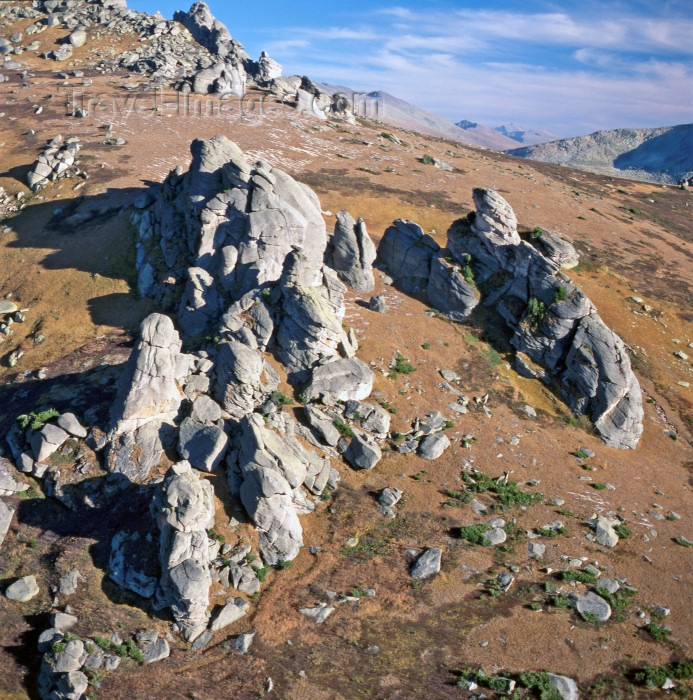 kazakhstan38: Kazakhstan - Altay Mountains: rocky landscape - photo by V.Sidoropolev - (c) Travel-Images.com - Stock Photography agency - Image Bank