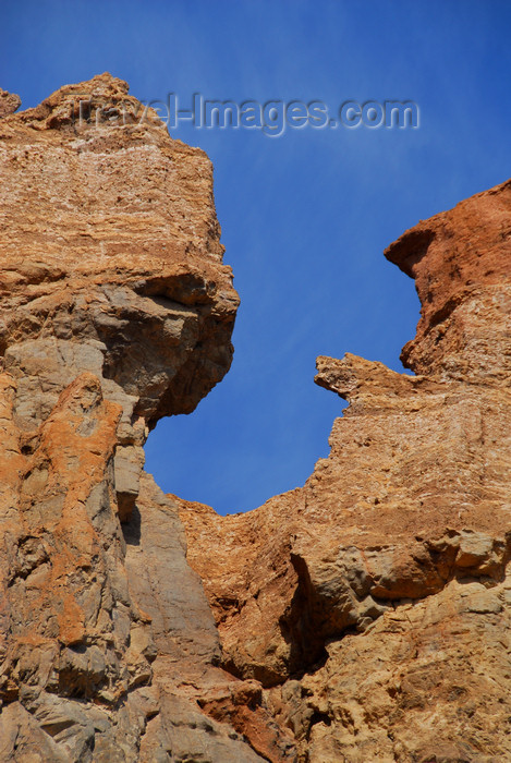 kazakhstan83: Kazakhstan, Charyn Canyon: Valley of the Castles - window - photo by M.Torres - (c) Travel-Images.com - Stock Photography agency - Image Bank