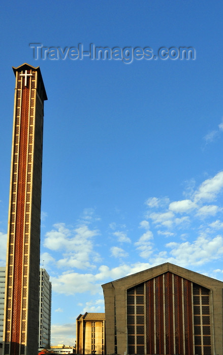 kenya106: Nairobi, Kenya: Holy Family Cathedral Basilica - front elevation with bell tower - Cathedral of the Catholic Archbishop of Nairobi and Primate of Kenya - photo by M.Torres - (c) Travel-Images.com - Stock Photography agency - Image Bank