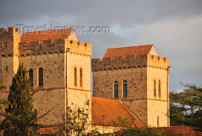 kenya32: Kenya - Nairobi: All Saints Cathedral - Anglican church - Kenyatta Ave - Ngong Rd - photo by M.Torres - (c) Travel-Images.com - Stock Photography agency - Image Bank