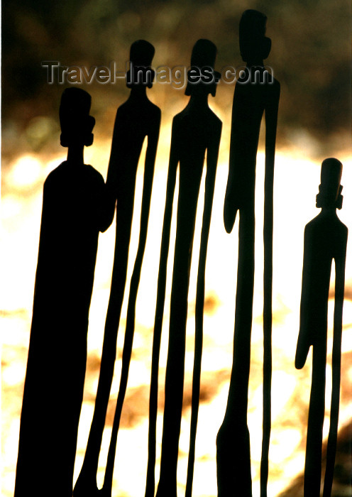 kenya49: Kenya - silhouettes of wooden sculptures - Kenyan art - photo by Francisca Rigaud - (c) Travel-Images.com - Stock Photography agency - Image Bank