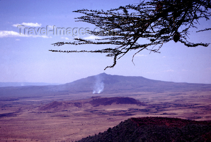 kenya52: Kenya - the Rift Valley - photo by F.Rigaud - (c) Travel-Images.com - Stock Photography agency - Image Bank