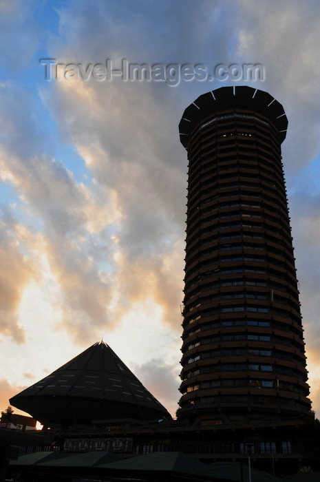 kenya88: Nairobi, Kenya: KICC silhouette - Kenyatta International Conference Center - City Square - photo by M.Torres - (c) Travel-Images.com - Stock Photography agency - Image Bank