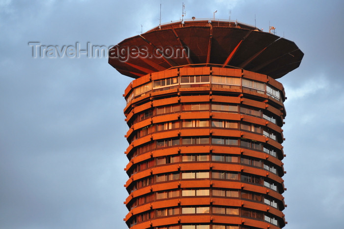 kenya90: Nairobi, Kenya: Kenyatta International Conference Center - tower with helipad - City Square - KICC - Architect Karl H. Nostvik - photo by M.Torres - (c) Travel-Images.com - Stock Photography agency - Image Bank