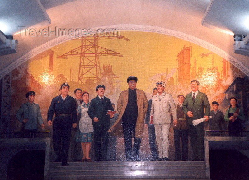 korean113: North Korea / DPRK - Pyongyang: the Metro - the Great Leader Kim Il Sung among workers - Puhung station (photo by M.Torres) - (c) Travel-Images.com - Stock Photography agency - Image Bank