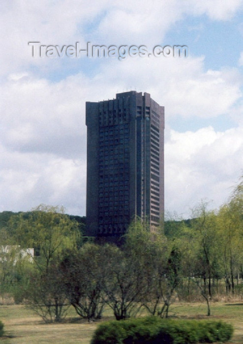 korean116: North Korea / DPRK - Pyongyang: Sosan Hotel - Chongchun street, Mangyongdae district (photo by M.Torres) - (c) Travel-Images.com - Stock Photography agency - Image Bank