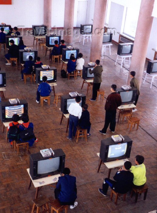 korean127: North Korea / DPRK - Pyongyang: Children's palace - video games (photo by M.Torres) - (c) Travel-Images.com - Stock Photography agency - Image Bank