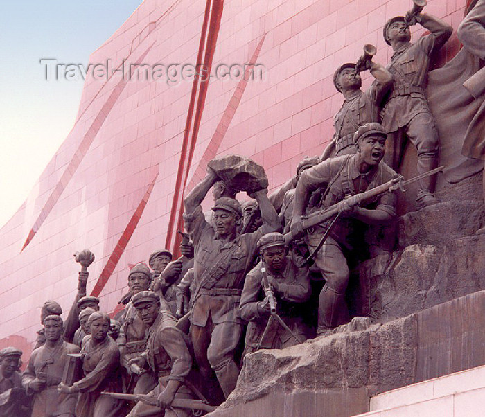 korean34: Pyongyang: Mansudae Grand Monument - glory days of the revolution (photo by M.Torres) - (c) Travel-Images.com - Stock Photography agency - Image Bank