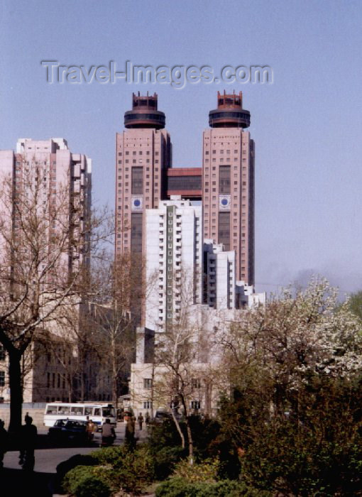 korean51: North Korea / DPRK - Pyongyang: Koryo Hotel - Tonghung-dong, Changgwang street (photo by M.Torres) - (c) Travel-Images.com - Stock Photography agency - Image Bank