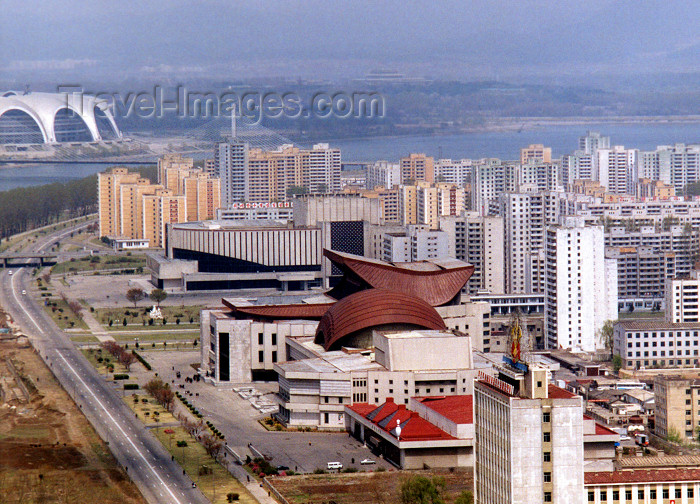 korean8: North Korea / DPRK - Pyongyang: East Pyongyang Grand Theatre area - bowling track (photo by M.Torres) - (c) Travel-Images.com - Stock Photography agency - Image Bank