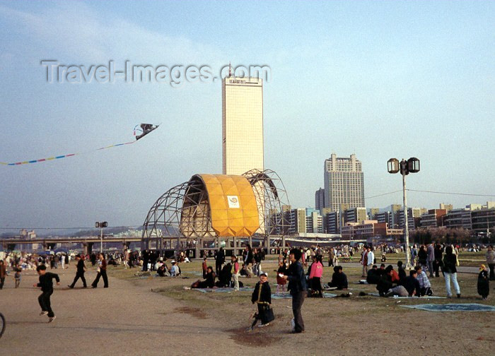 koreas9: Asia - South Korea - Seoul: weekend on the south bank - Tongjak-gu - photo by M.Torres - (c) Travel-Images.com - Stock Photography agency - Image Bank