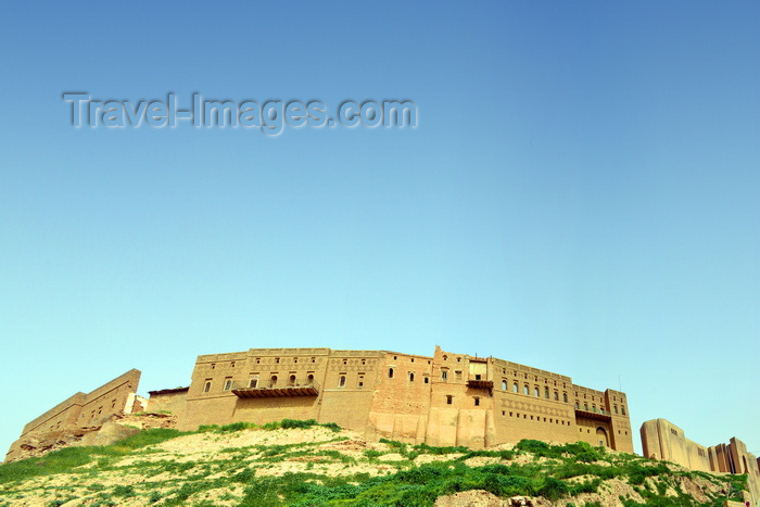 kurdistan107: Erbil / Hewler / Arbil / Irbil, Kurdistan, Iraq: Erbil Citadel seen from the lower town - Qelay Hewlêr - UNESCO world heritage site - photo by M.Torres - (c) Travel-Images.com - Stock Photography agency - Image Bank