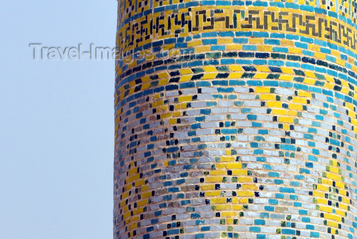 kurdistan23: Erbil / Hewler, Kurdistan, Iraq: Erbil Citadel - Mulla Afandi Mosque - detail of minaret with intricate brick decoration - patterned brickwork, Hazarbaf brickwork, banna'i technique -  located at the main road crossing the center of the Citadel from South to North - Qelay Hewlêr - UNESCO world heritage site - photo by M.Torres - (c) Travel-Images.com - Stock Photography agency - Image Bank