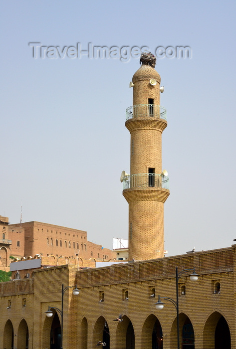 kurdistan3: Erbil / Hewler / Arbil / Irbil, Kurdistan, Iraq: mosque on the arcade of the main square, Shar Park, with the citadel in the background - photo by M.Torres - (c) Travel-Images.com - Stock Photography agency - Image Bank