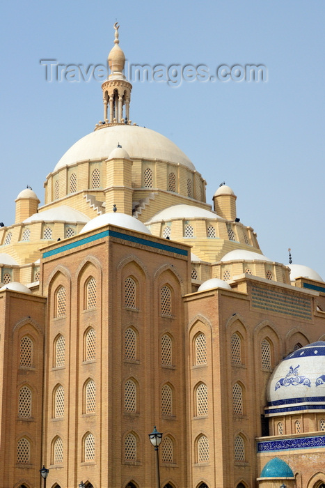 kurdistan70: Erbil / Hewler / Arbil / Irbil, Kurdistan, Iraq: Jalil Khayat mosque, the city's largest mosque - photo by M.Torres - (c) Travel-Images.com - Stock Photography agency - Image Bank