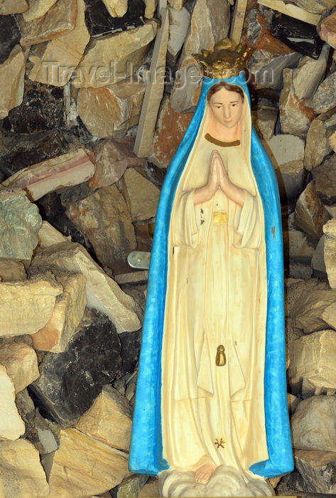 kurdistan85: Erbil / Hewler / Arbil / Irbil, Kurdistan, Iraq: Saint Qardakh The Martyr Church - sculpture of the Virgin Mary in a stone niche - photo by M.Torres - (c) Travel-Images.com - Stock Photography agency - Image Bank