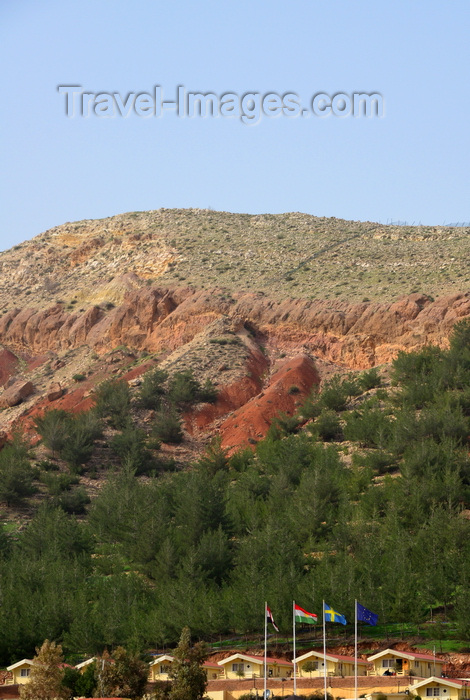 kurdistan95: Shaqlawa, Kurdistan, Iraq: a mountain resort visited by thousands of tourists for its cool climate in the summer - built in a valley between Safeen Mountain and Sork Mountain - view of the Swedish Village - photo by M.Torres - (c) Travel-Images.com - Stock Photography agency - Image Bank