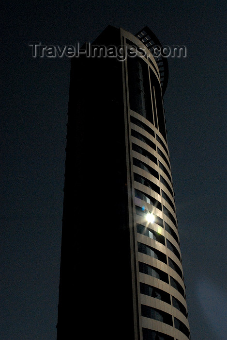 kuwait82: Kuwait city: tower and sun - photo by M.Torres - (c) Travel-Images.com - Stock Photography agency - the Global Image Bank