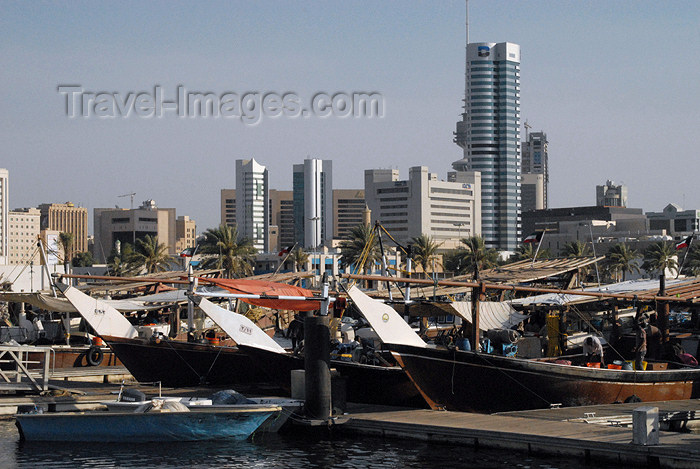 kuwait94: Kuwait - (c) Travel-Images.com - Stock Photography agency - the Global Image Bank