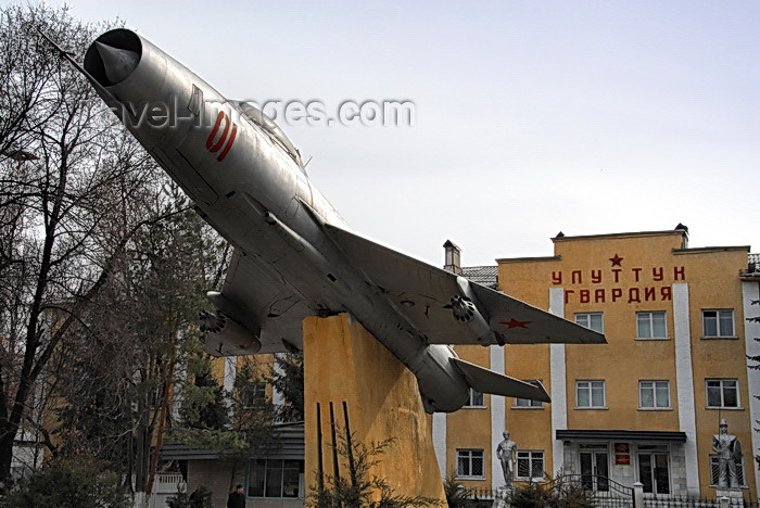 kyrgyzstan44: Bishkek, Kyrgyzstan: Soviet Sukhoi SU-9 Fishpot fighter - Kievskaya avenue - aircraft in front of the headquarters of the National Guard - Uluttuk Gvardya - photo by M.Torres - (c) Travel-Images.com - Stock Photography agency - Image Bank