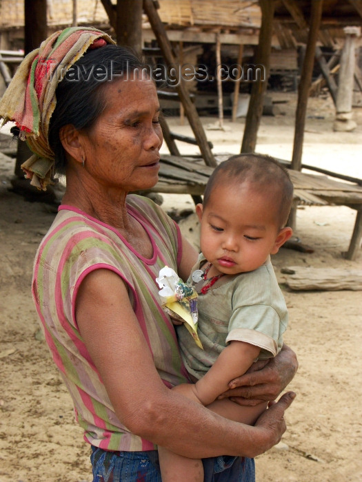 laos37: Laos - Muang Noi: grandmother with baby - photo by P.Artus - (c) Travel-Images.com - Stock Photography agency - Image Bank