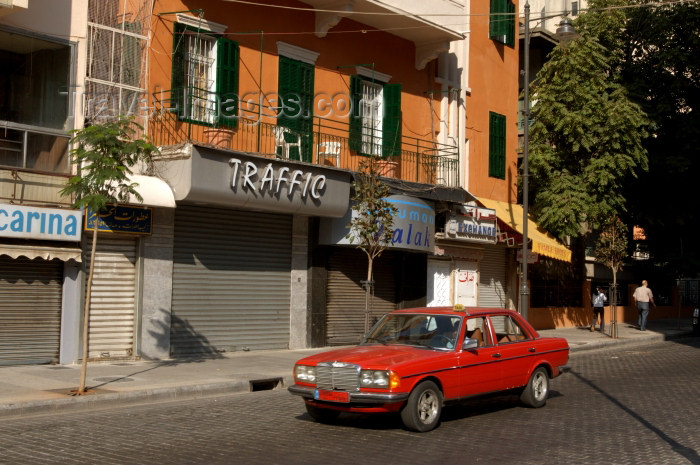 lebanon36: Lebanon / Liban - Beirut: Mercedes 300D - Lebanon's workhorse (photo by J.Wreford) - (c) Travel-Images.com - Stock Photography agency - Image Bank