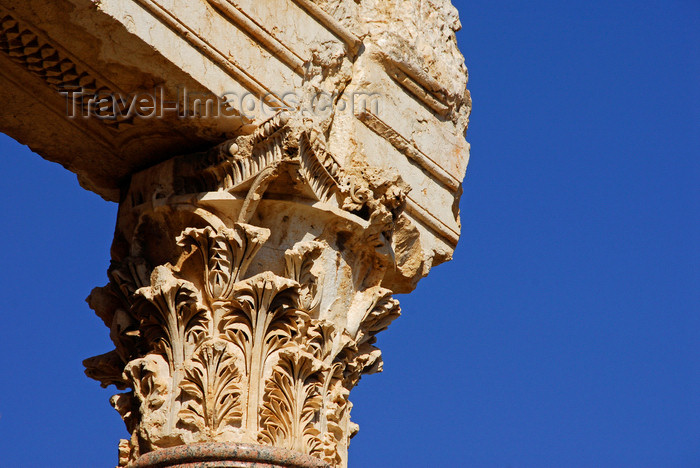 lebanon50: Lebanon, Baalbek: Corinthian capital - column detail from the ruins - acanthus carving - photo by J.Pemberton - (c) Travel-Images.com - Stock Photography agency - Image Bank