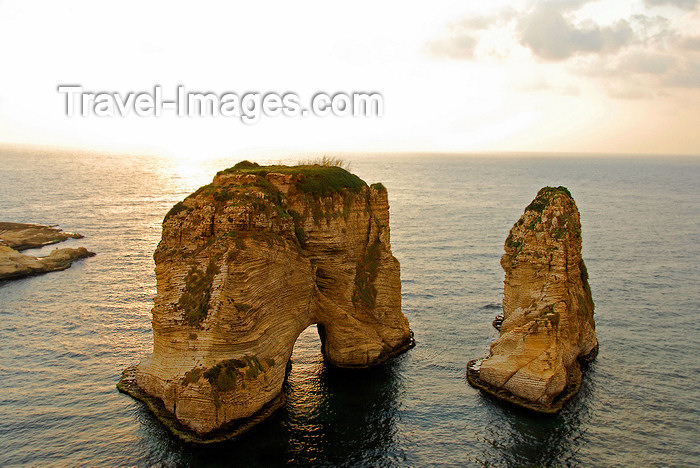 lebanon58: Lebanon, Beirut: Pigeon Rocks - photo by J.Pemberton - (c) Travel-Images.com - Stock Photography agency - Image Bank